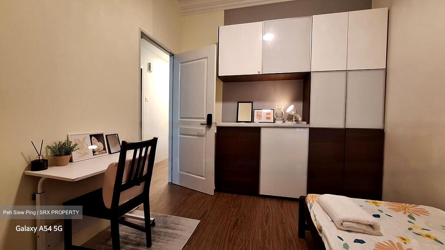 Hillview Park (D23), Condominium #447902581